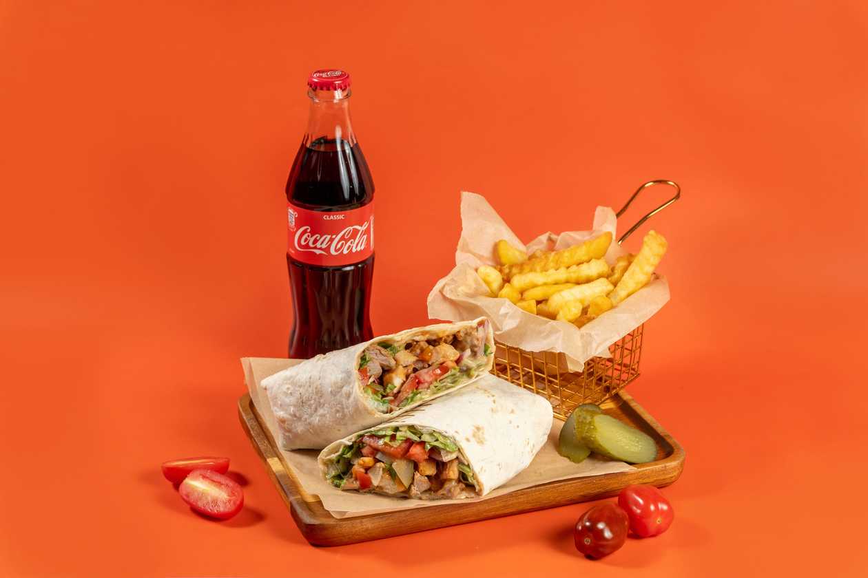 Shawarma, Coca-Cola, Fries