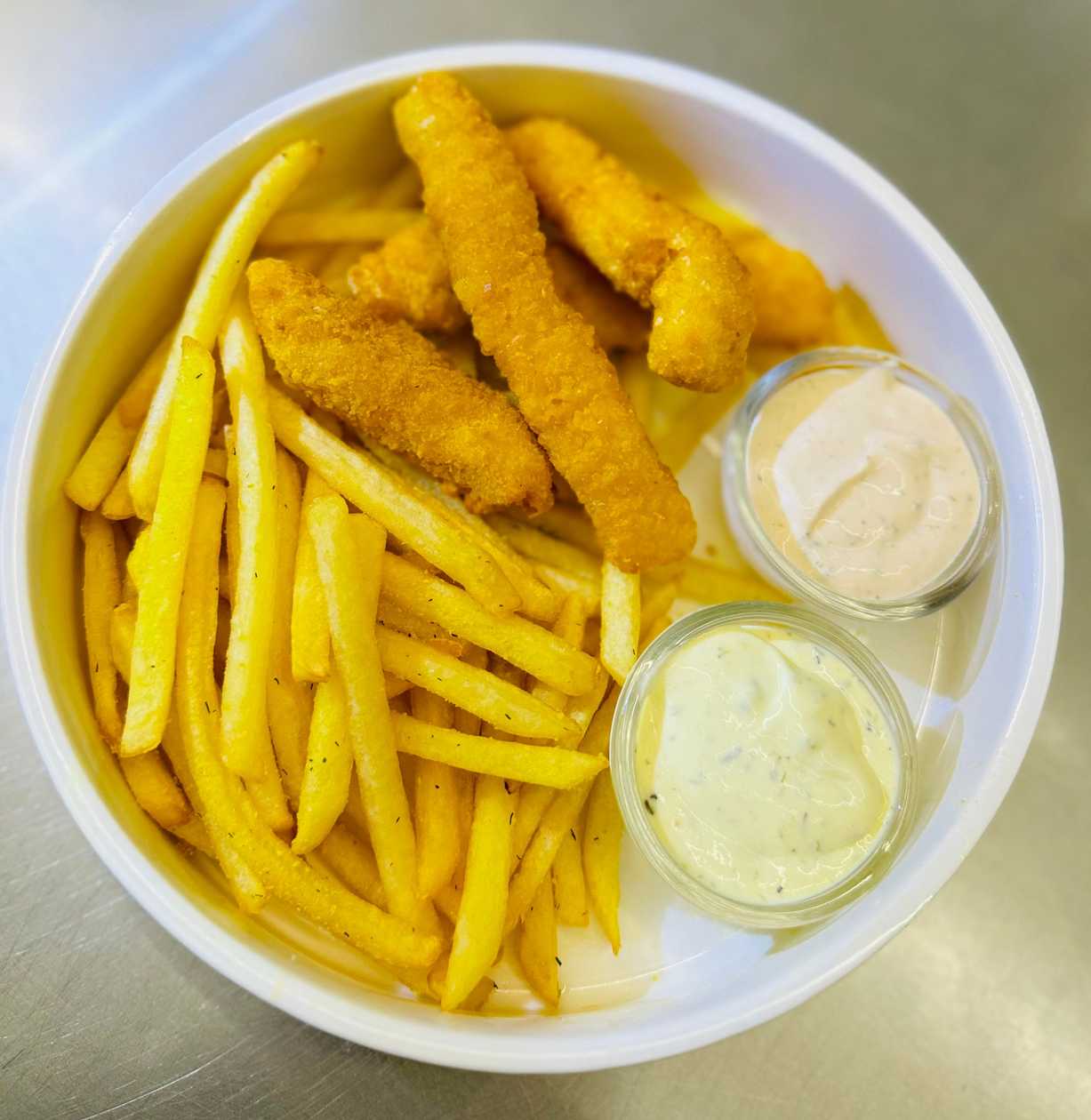 French fries with chicken strips