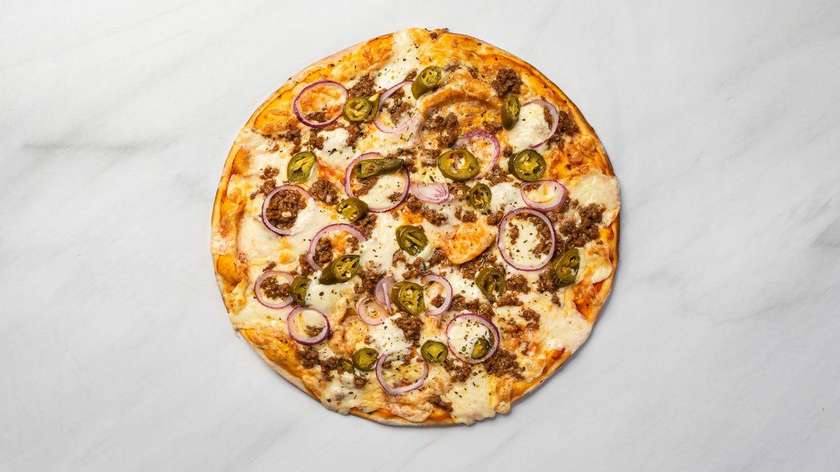 Pizza with horseradish sauce 42 cm