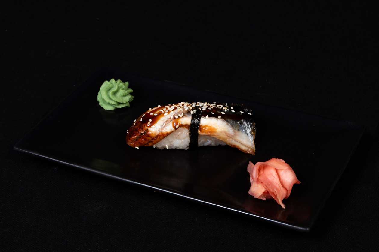 4. Unagi nigiri