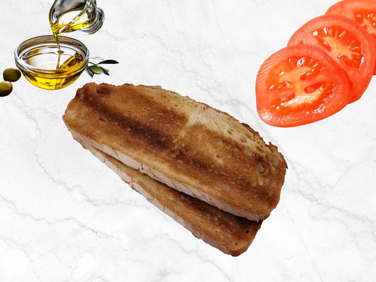 Toast w/ Olive Oil & Tomato in "Alentejano" Bread