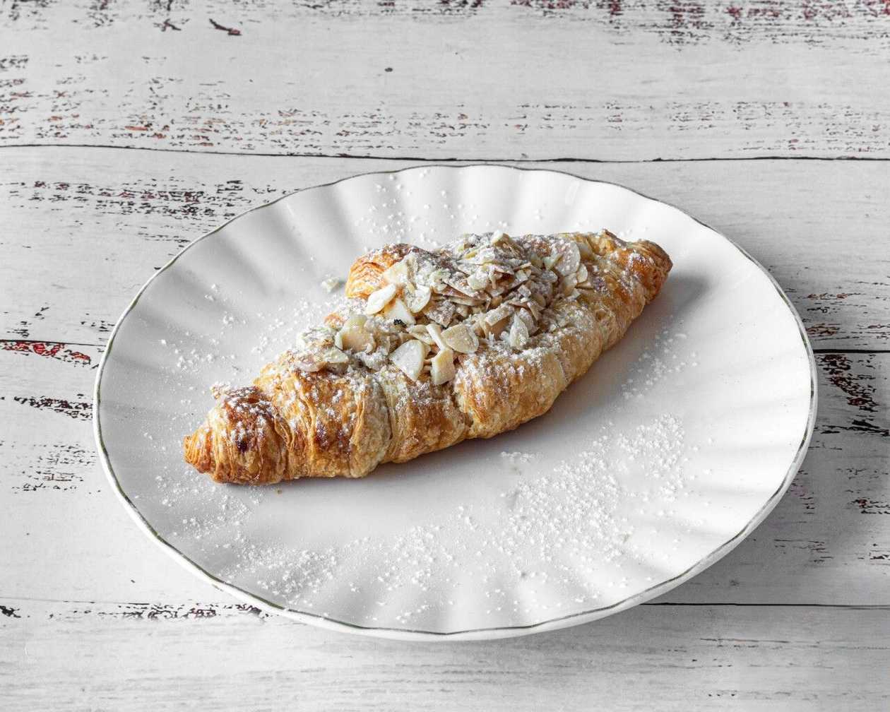 Croissant de Amêndoas