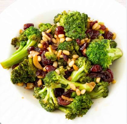 Sautee Garlic Broccoli Tender Stems