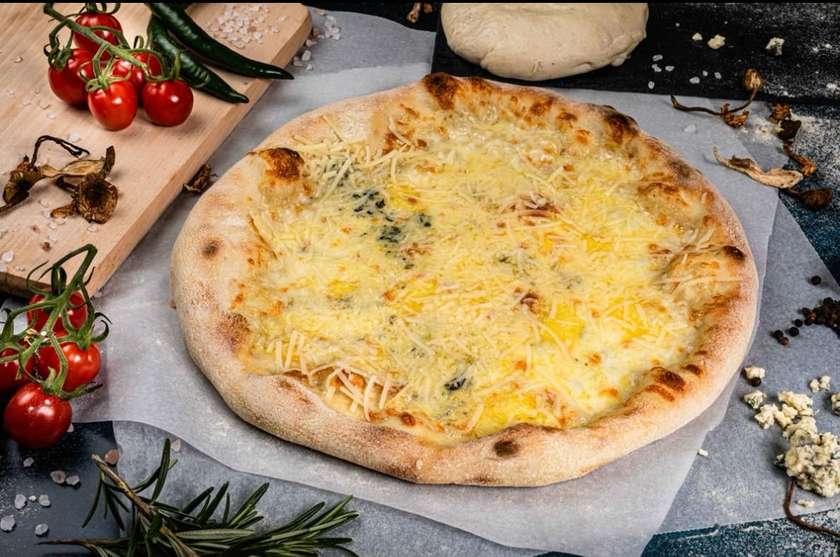 Pizza Quattro Formaggi