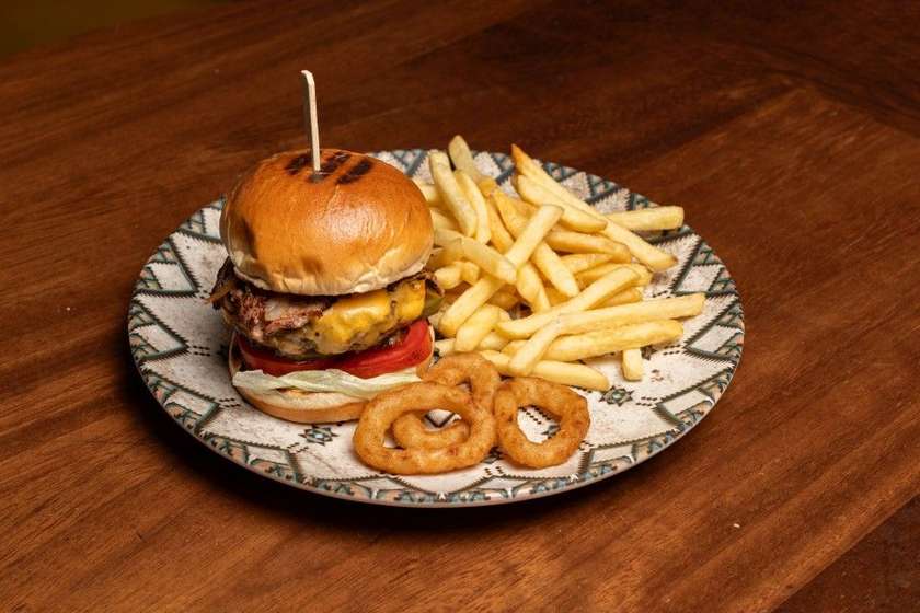 Tennessee Bacon Cheese Burger