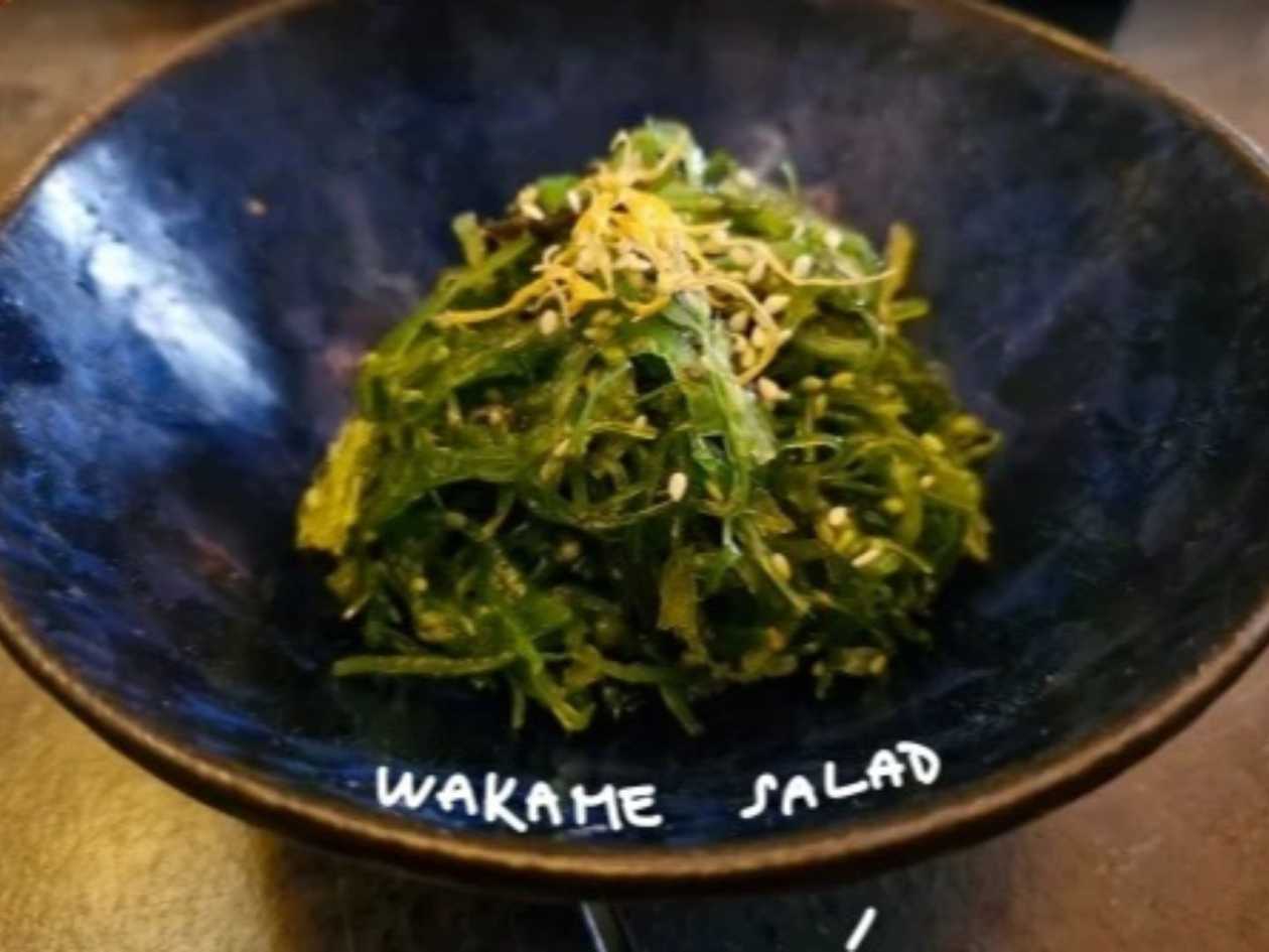 Wakame salad