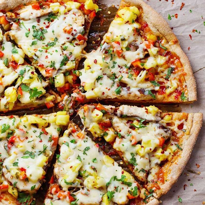 Sweet and Spicy Chicken Pizza
