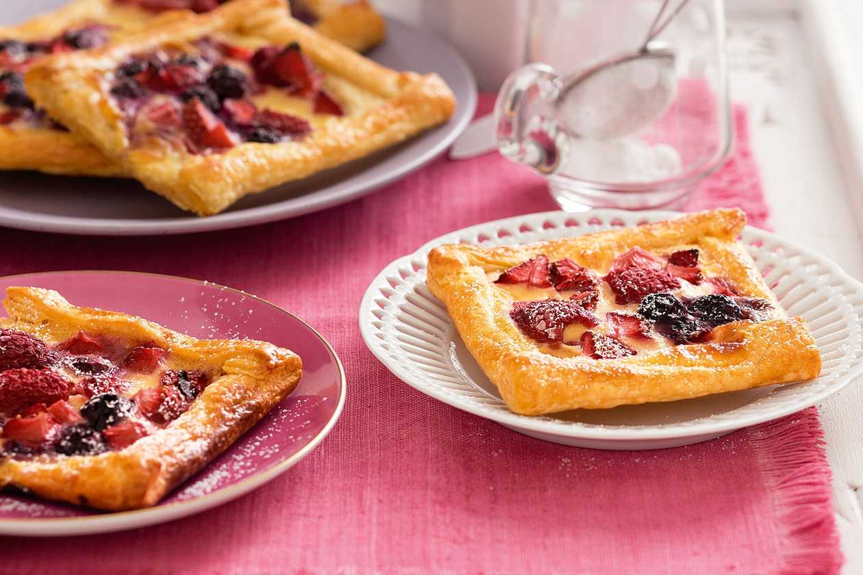 Blueberry Custard