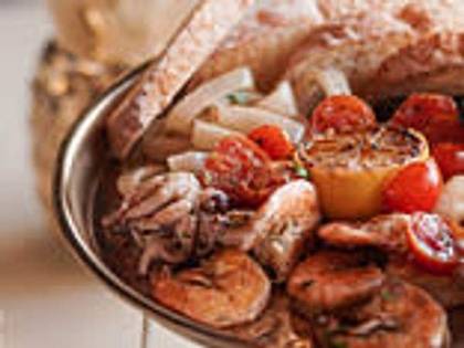 Grilled Seafood Platter with Aioli Sauce