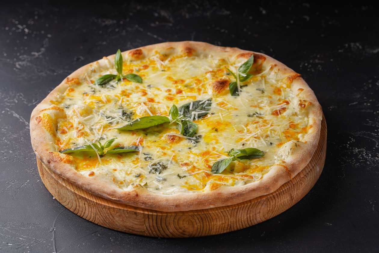 Four Cheeses Pizza 30cm