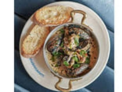 Baked Seafood in Gorgonzola Sauce