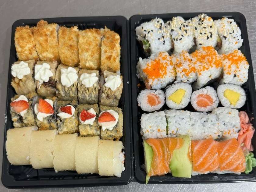 Hot and Cold Sushi (20 Pieces) 2x1