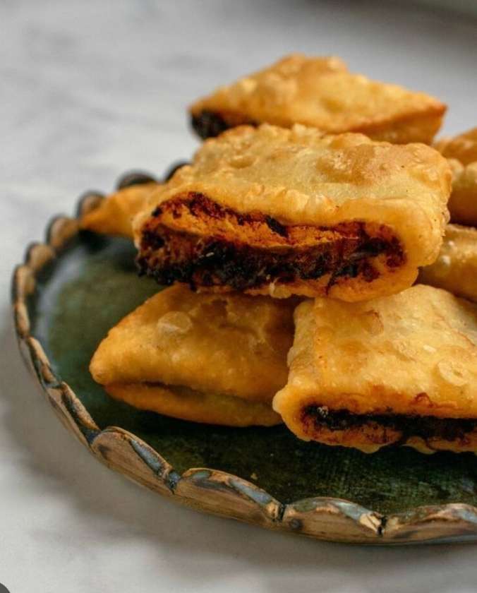 10 Fresh Cooked Imqaret
