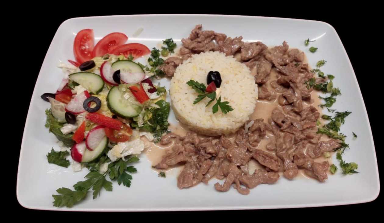 Cūkgaļa saldā krējuma un sojas mērcē 580 g K, J, F