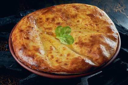 Imeretian Khachapuri with Spinach