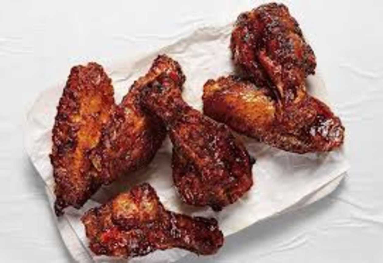 BBQ Chicken Wings (6Pcs)