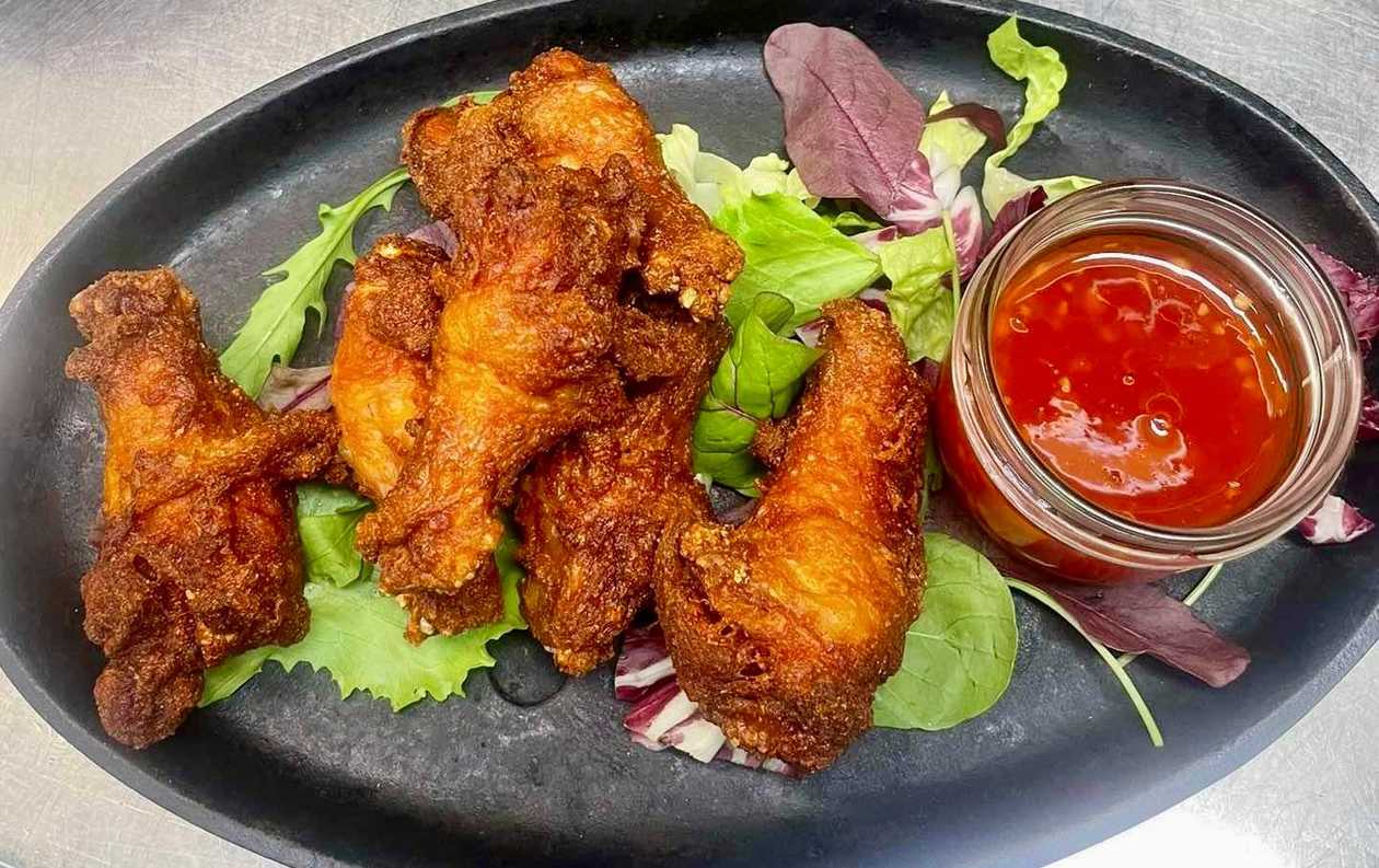 Crispy Chicken Fillet & sauce