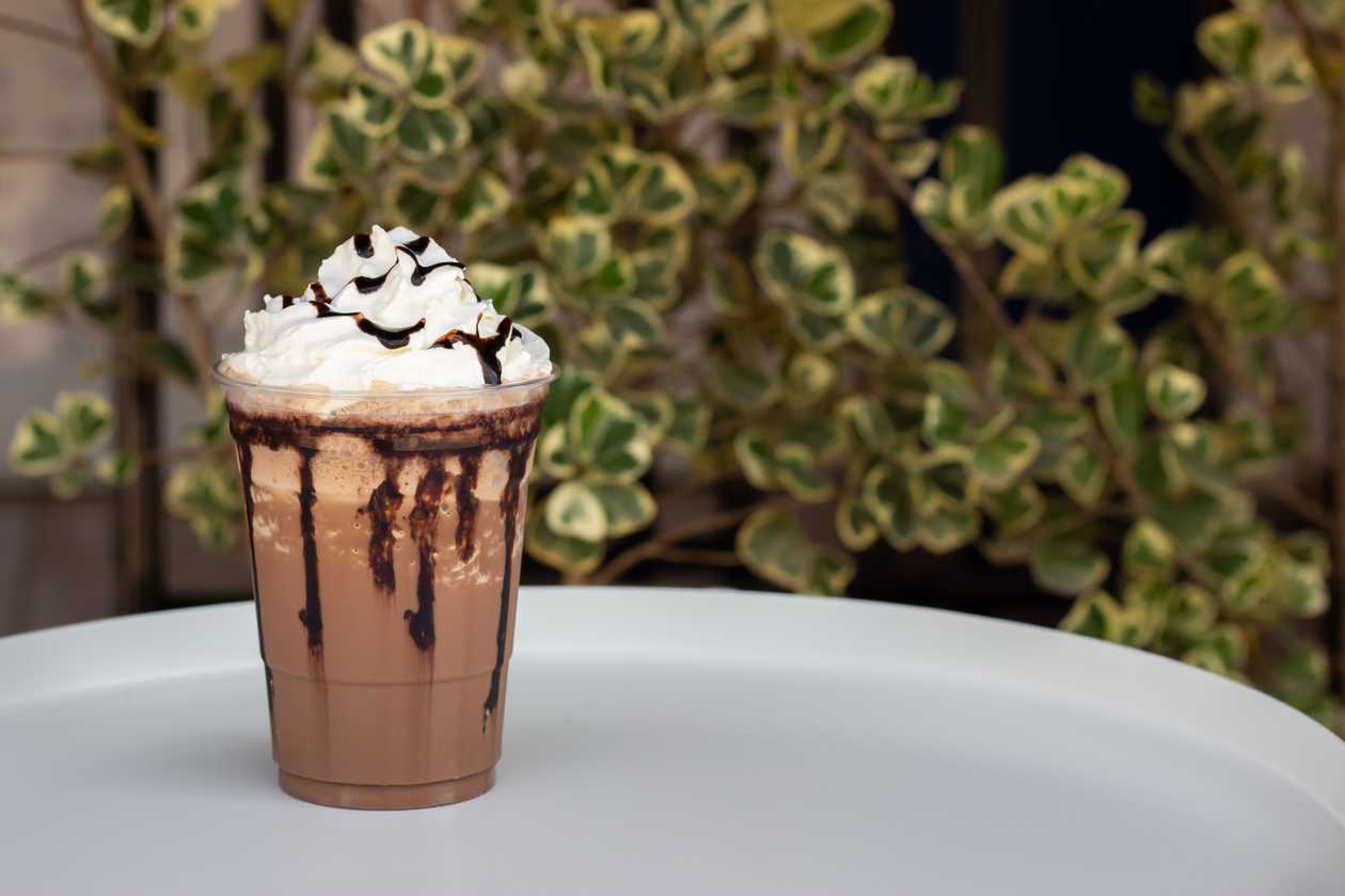 Large B-ready frappe