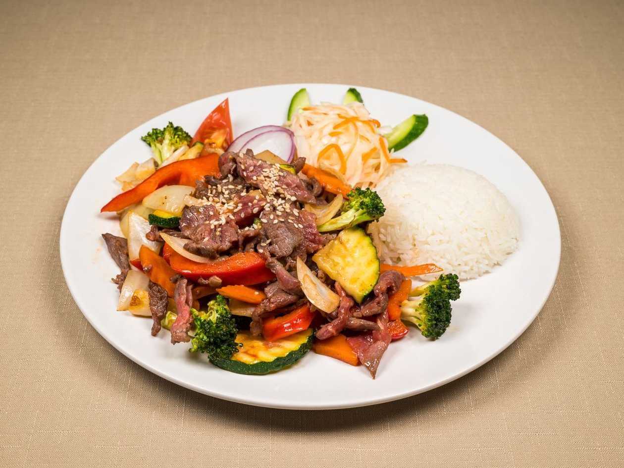 Beef with vegetables