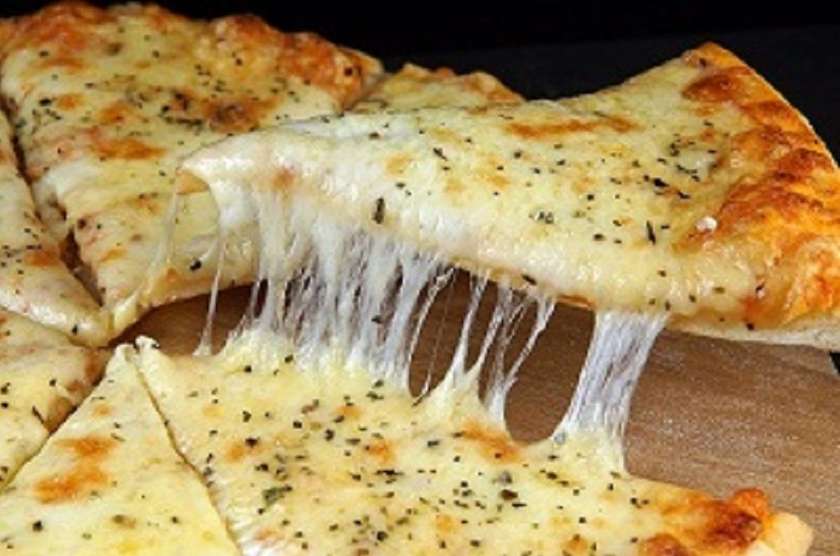 Focaccia with garlic and cheese