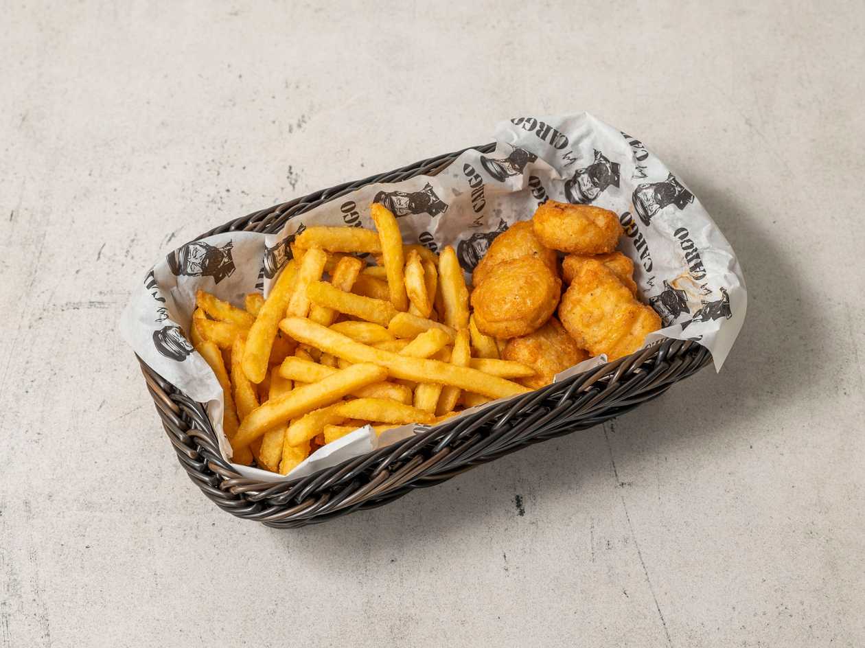 Chicken Nuggets & Fries