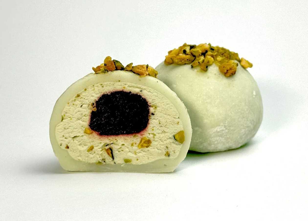 Machi Pistachio-raspberry