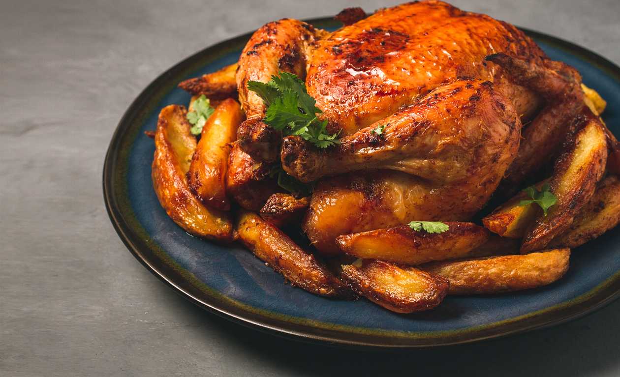 Meio Frango e Meio, Batata Vitoria 180g e Bebida 150cl