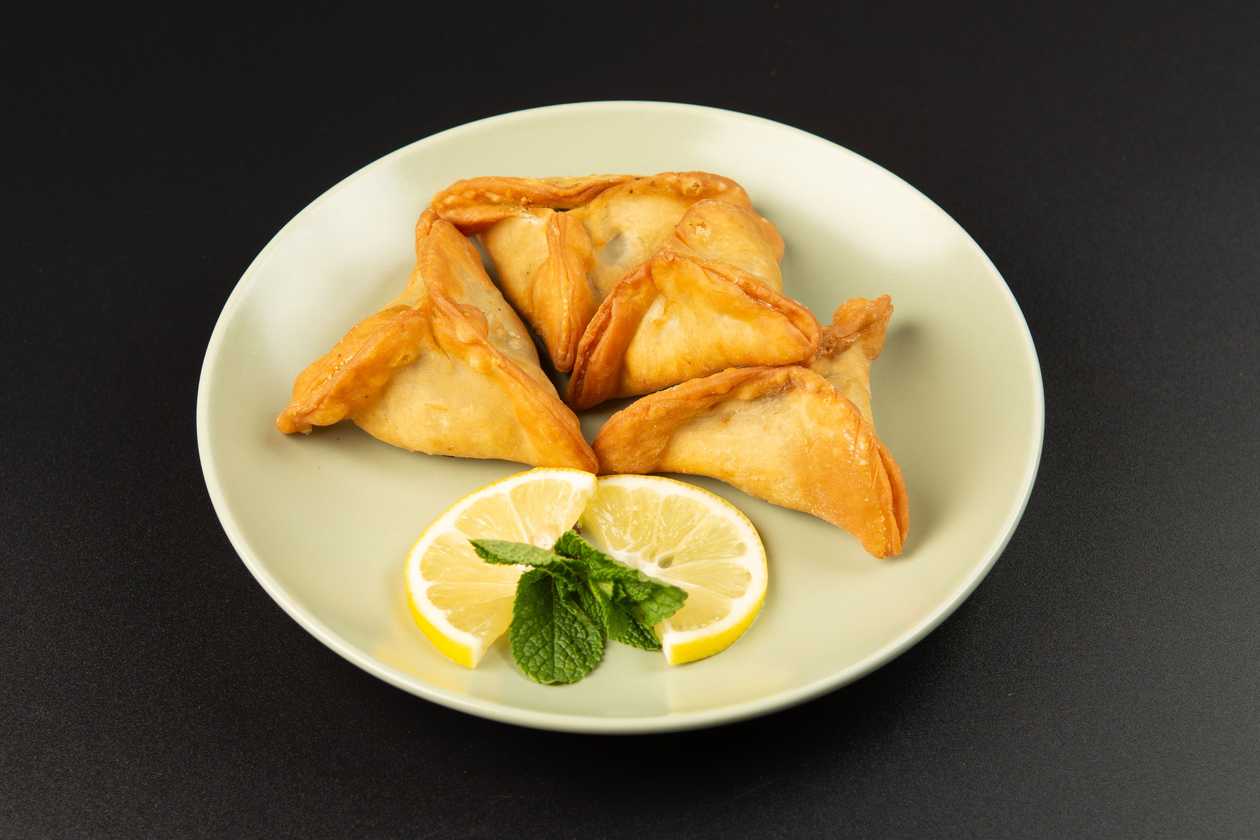 Spinach Sambusek