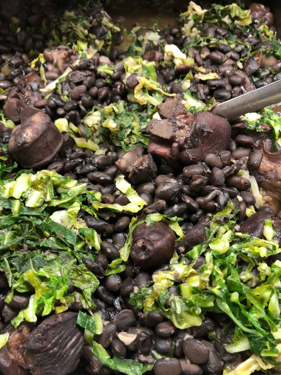 Feijoada à brasileira