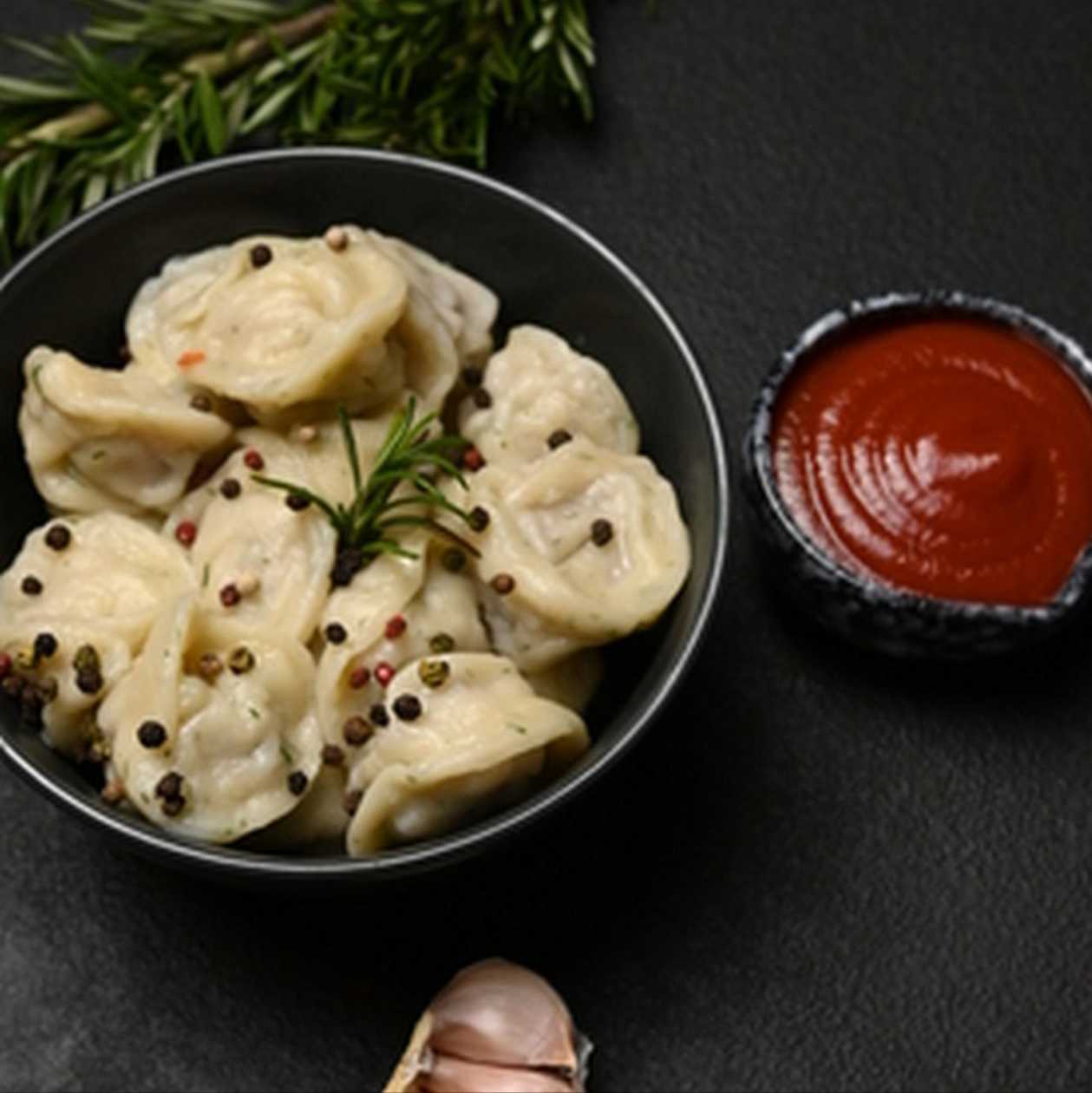 Pelmeni tři masa 1030g