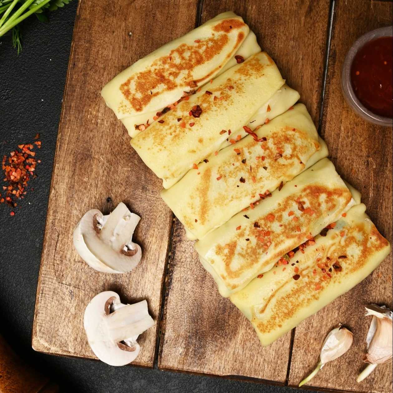Palačinky s kuřecím masem a houbami 620g