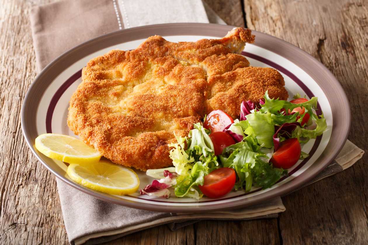 Cottoleta Milanese, Patate Al Forno E Rosmarino, Con Marmelata Ai Mirtilli Rosso   150|200|30 G