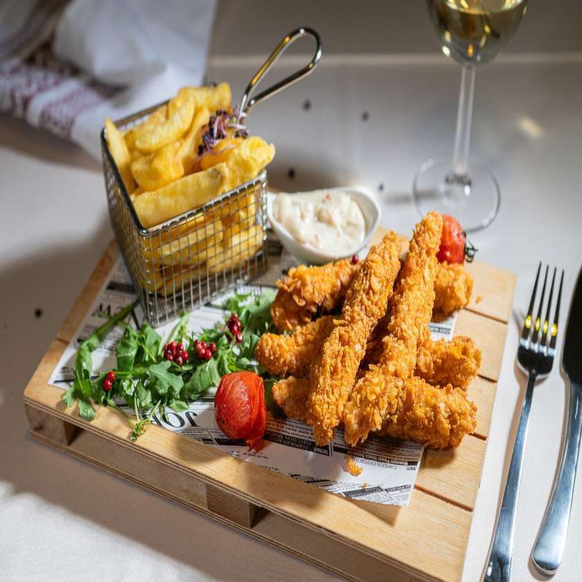 Crispy chicken with French fries