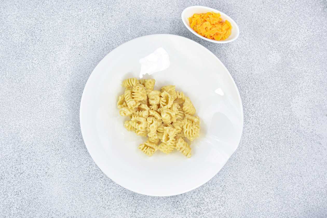 Pasta with Cheddar Cheese