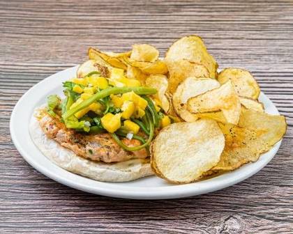 D. Pedro III Burger (Salmon)
