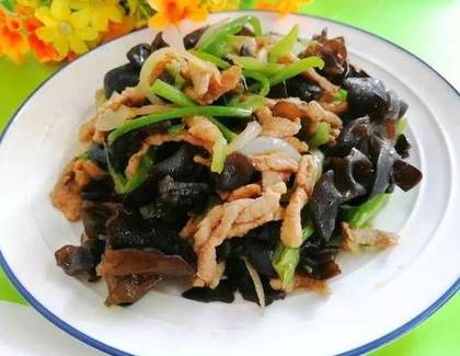 Pork with Chinese Seaweed