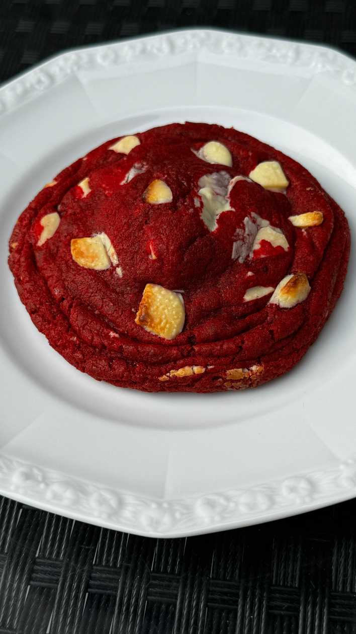 Red Velvet Cookie