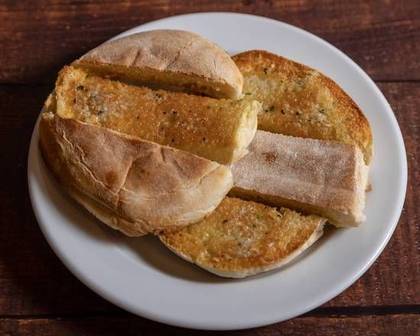 Caco Cake with Garlic Herb Butter