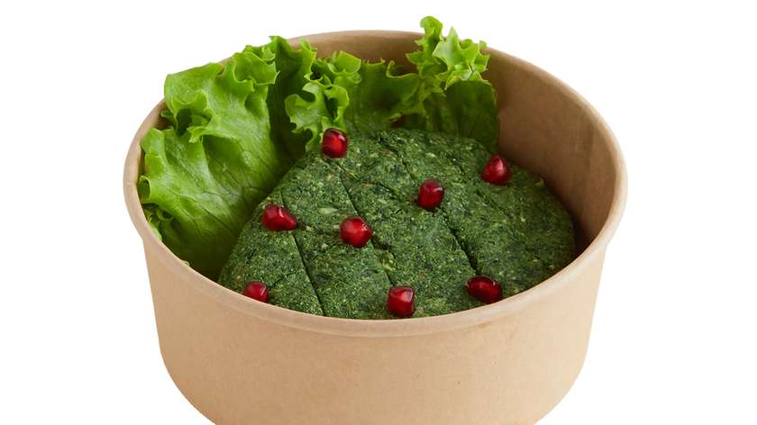 Spinach with walnuts