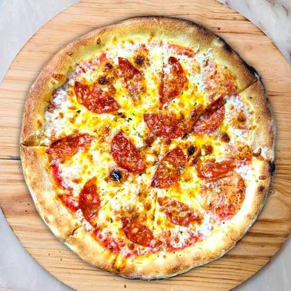 🎁 2X1 - Pizza de Chouriço Picante