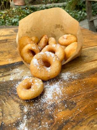 10 donuts