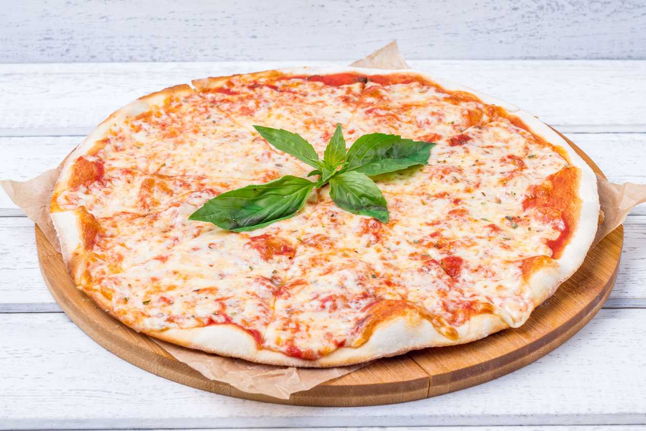 Pizza margherita