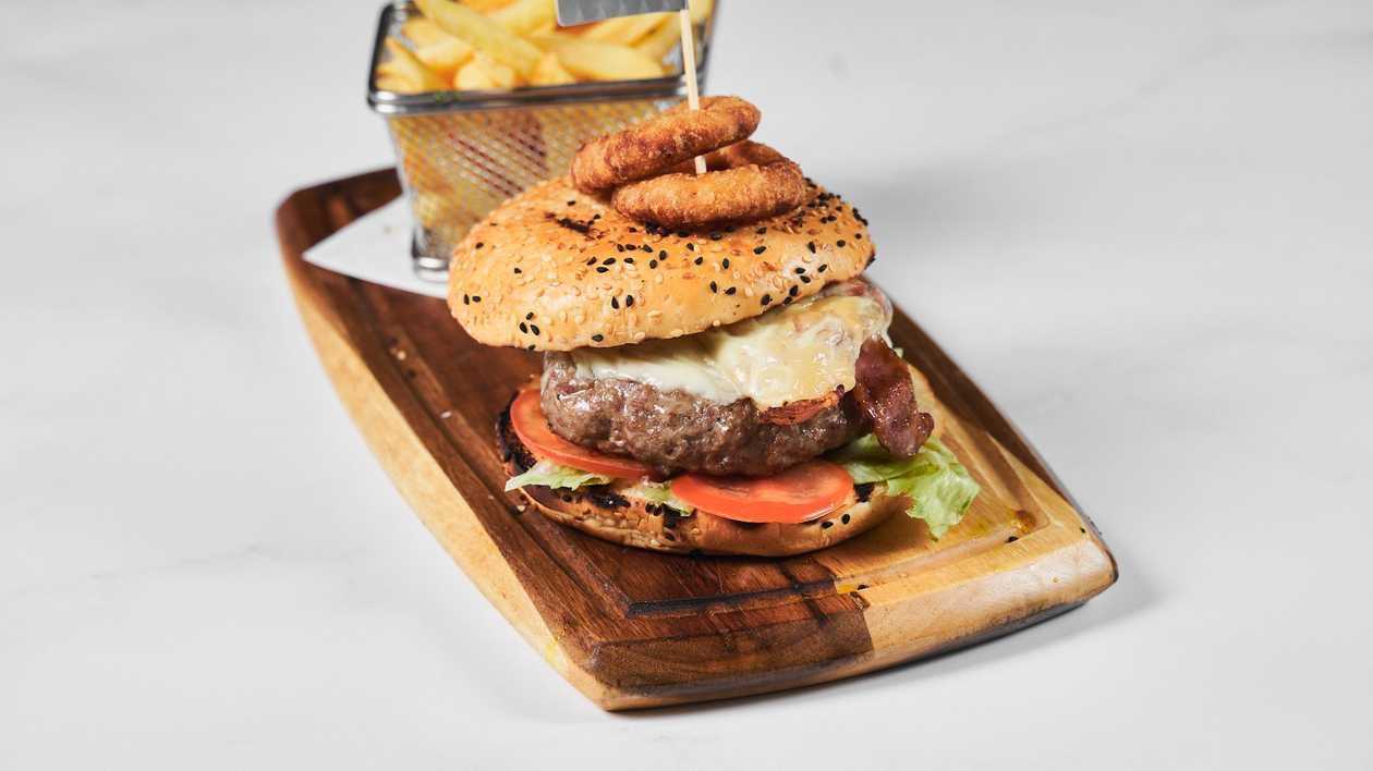 The Yard Burger