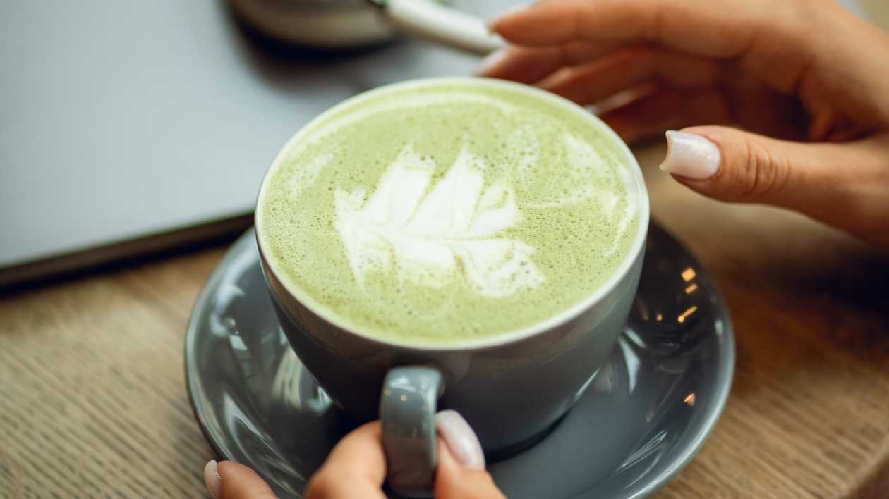 White chocolate matcha latte 350 ml
