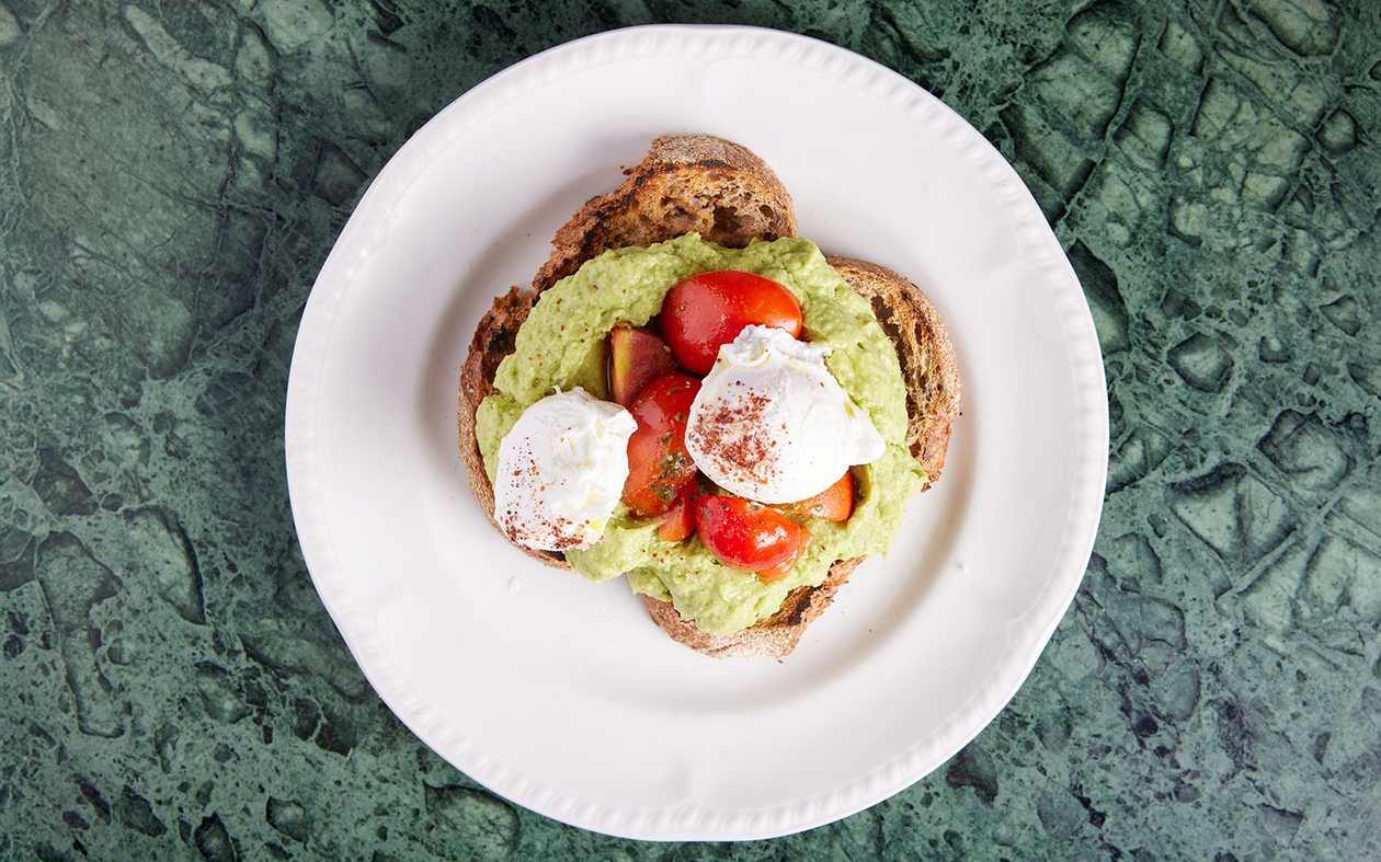 Toast cu Avocado și Ouă Poșate 310g