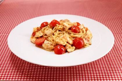 Pesto Spaghetti with Chicken