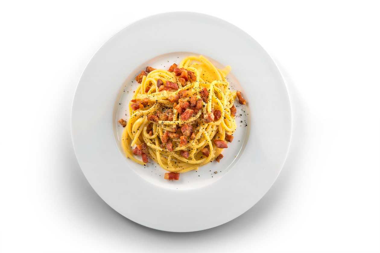 Koorene pasta viineritega