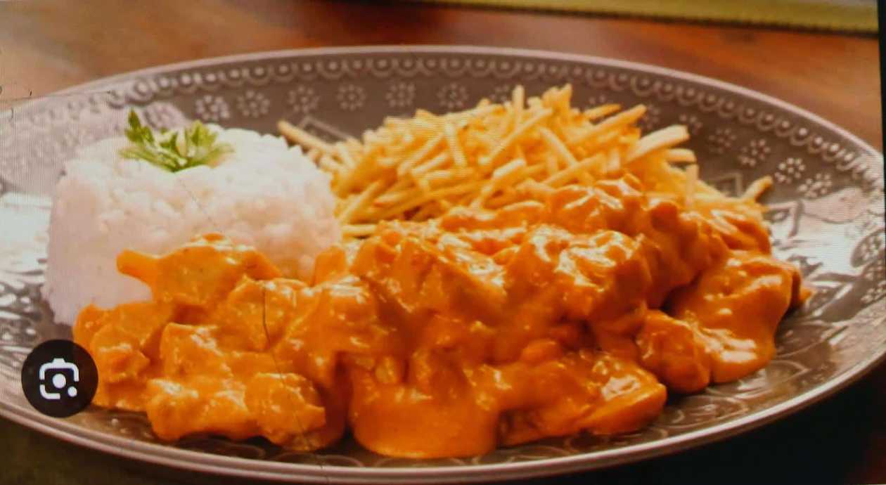 Chicken Stroganoff
