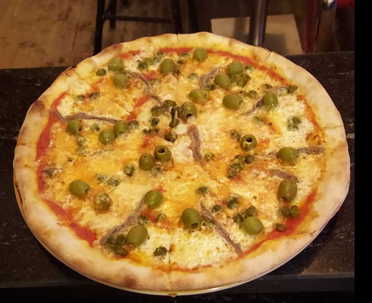 Pizza Napoli