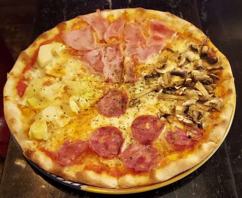 Pizza quattro stagioni
